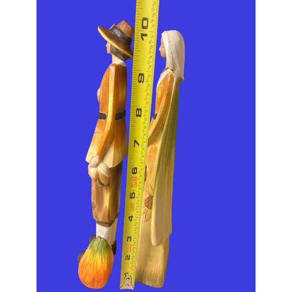 Delton Products, Inc Thanksgiving Pilgrim  Couple Figurines - Picture 9 of 11